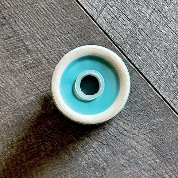 Teal, Porcelain “Rooster”, Salt & Pepper Shakers with Rubber Stoppers. - Picture 7 of 9